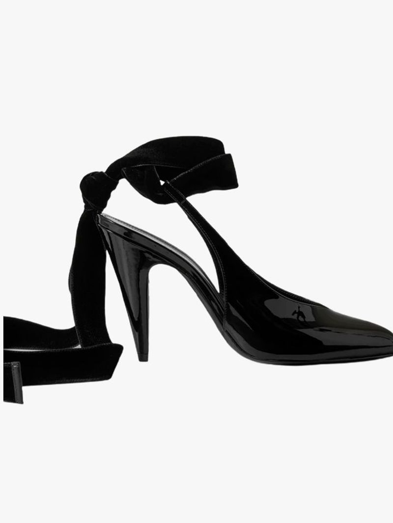 Ditch Boring Neutral Pumps for Architectural Heels