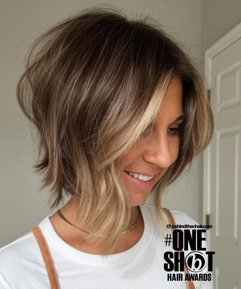 Bob ondulado con mechas