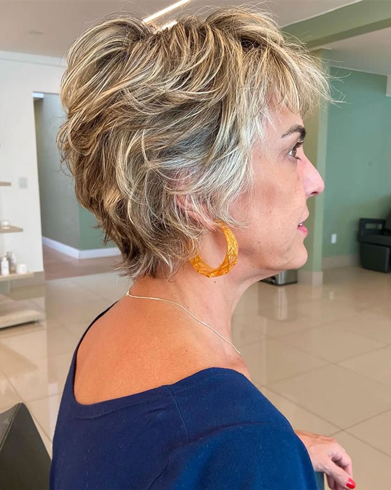 Voluminous Pixie-Bob Hybrid