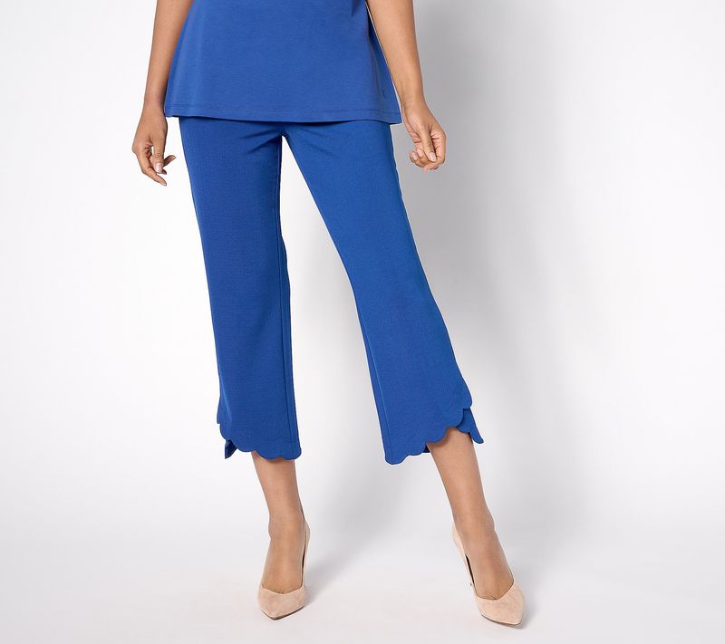 Scalloped-Edge Capris