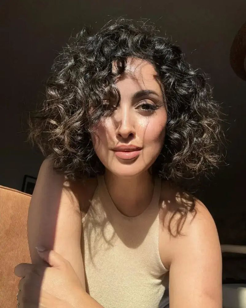 Curly Crop for Diamond Faces