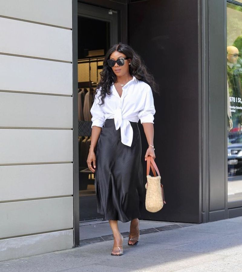 Knotted Button-Down Twist