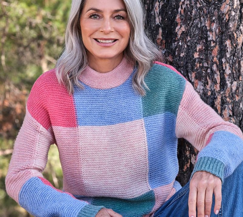 Dewy Foundation with Cashmere Sweaters
