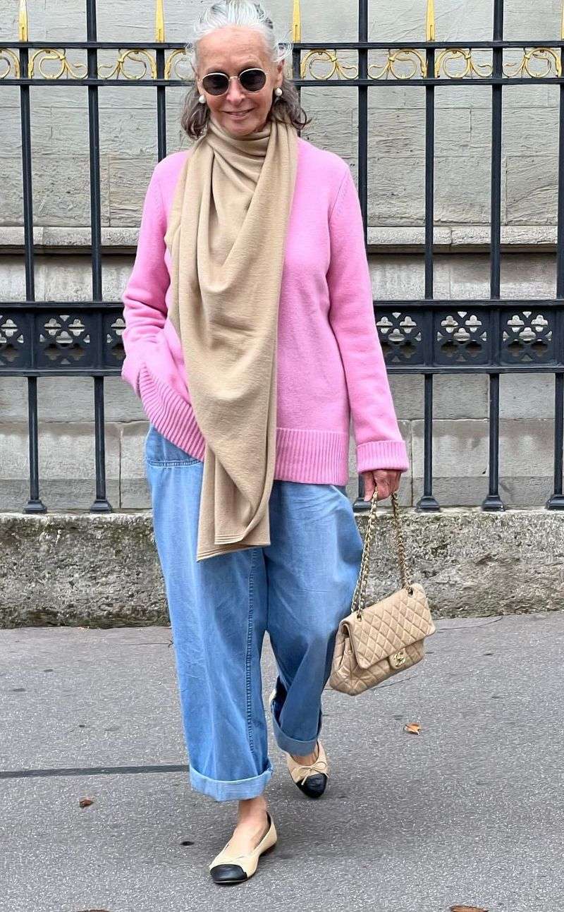 Dated Cropped Pants