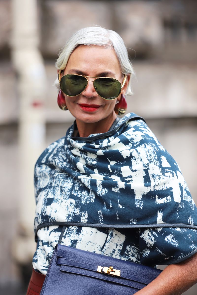 Statement Earrings For Instant Glamour
