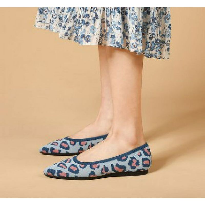 Pointy Flats on Wide Feet