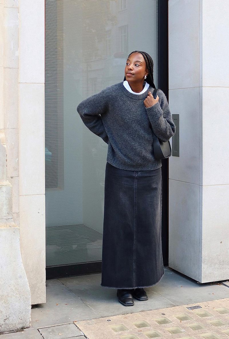 Sleek Monochrome Moment