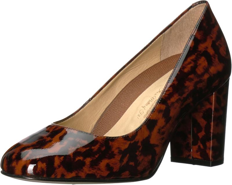 Walking Cradles Matisse Pumps