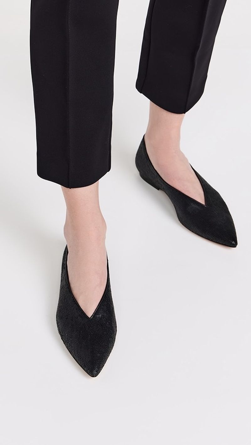 Sophisticated Pointed Flats