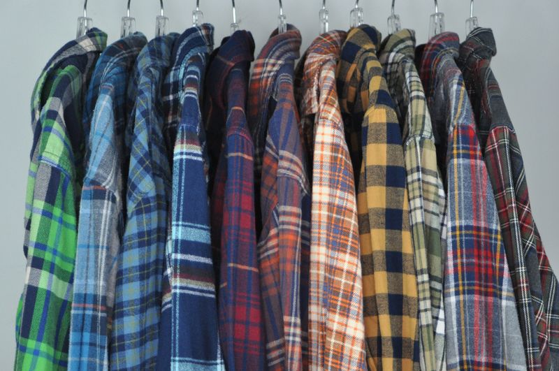 Flannel Shirts: The Unofficial Uniform