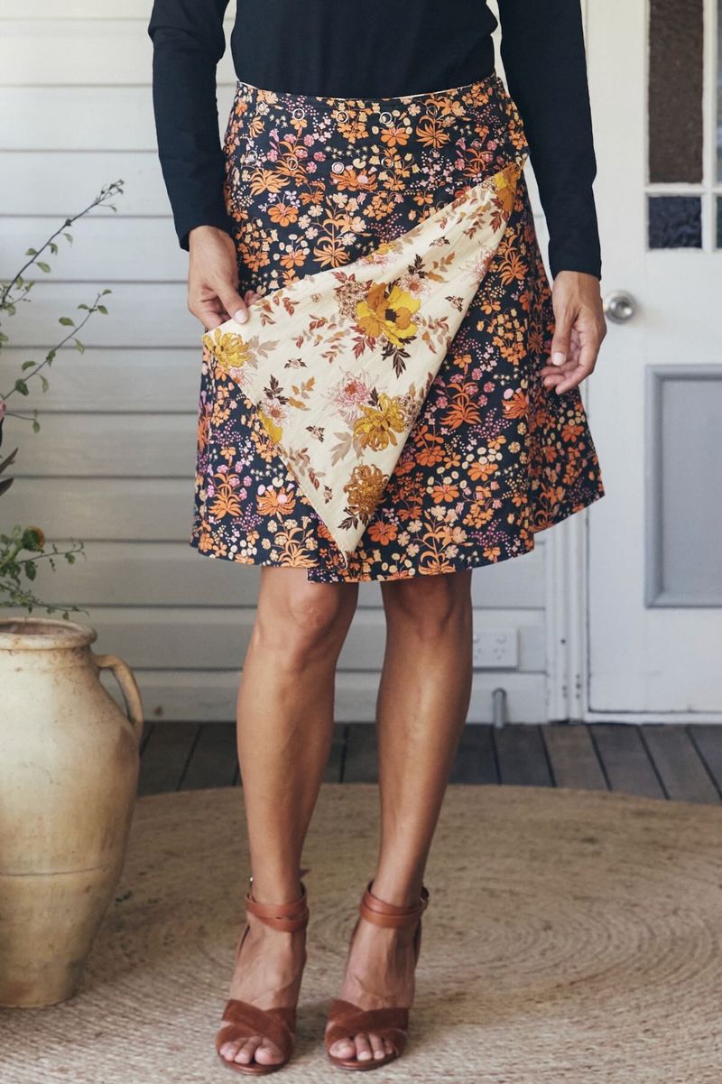 Reversible Day-to-Night Magic