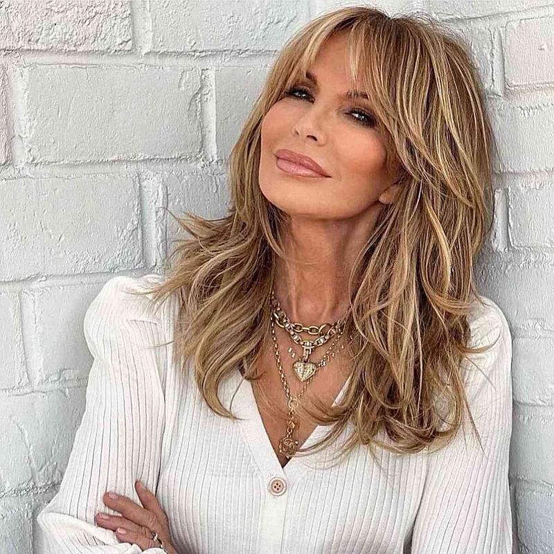 Airy Fringe with Center Part