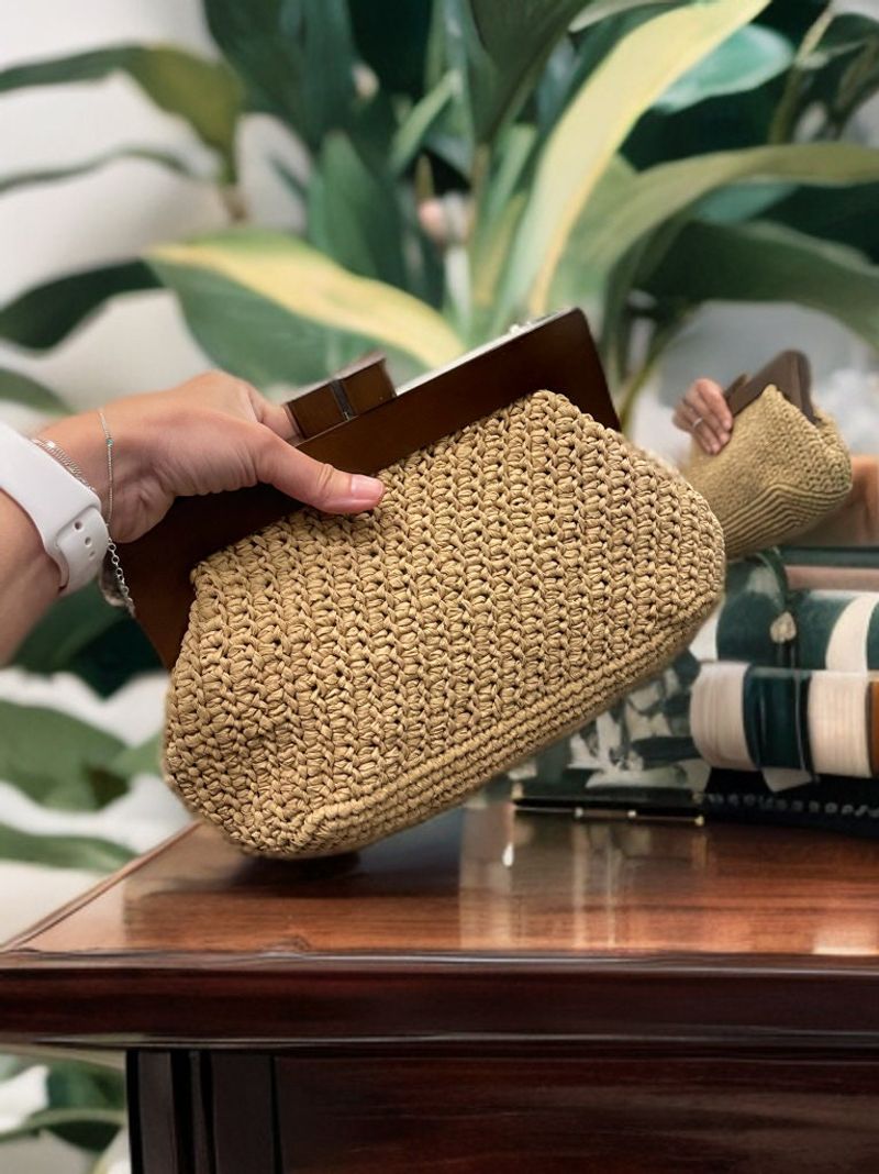 Chic Straw Clutch Bag
