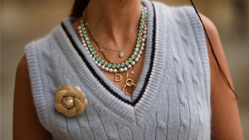 Layered Necklaces + Simple Neckline