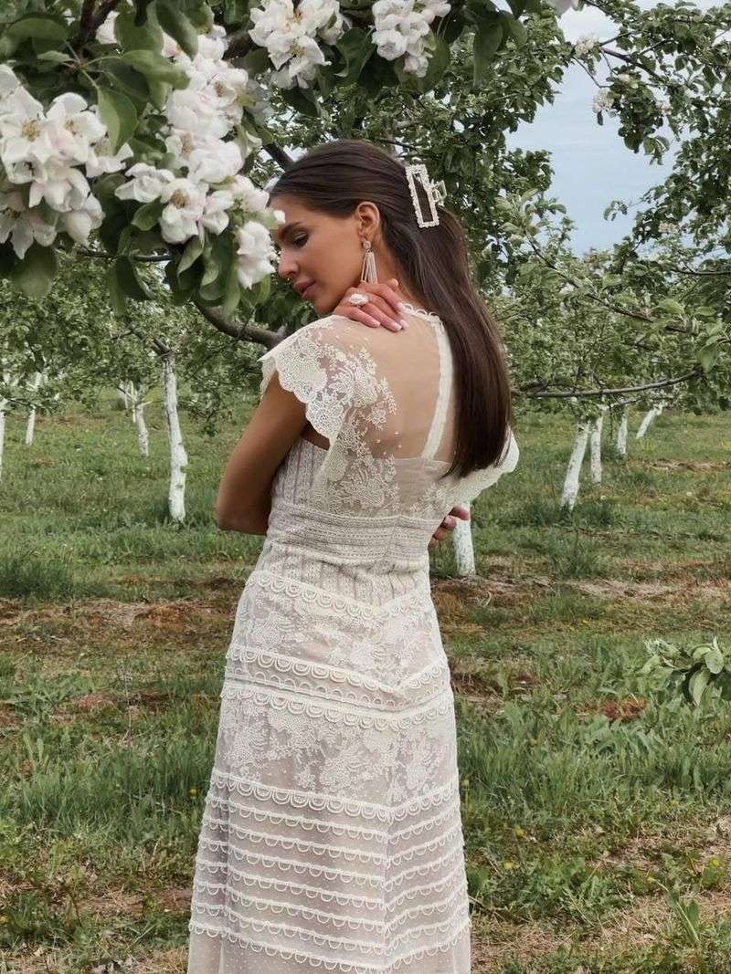 Elegant Lace Midi