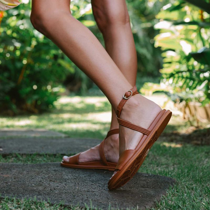 Ultra-Soft Leather T-Straps