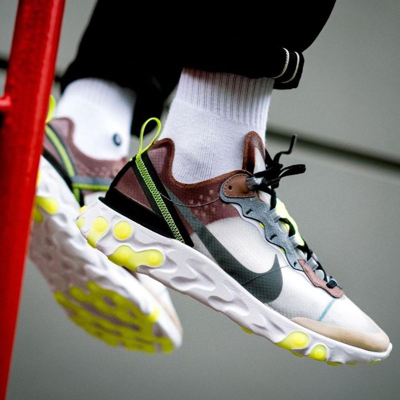 Nike React Element 87