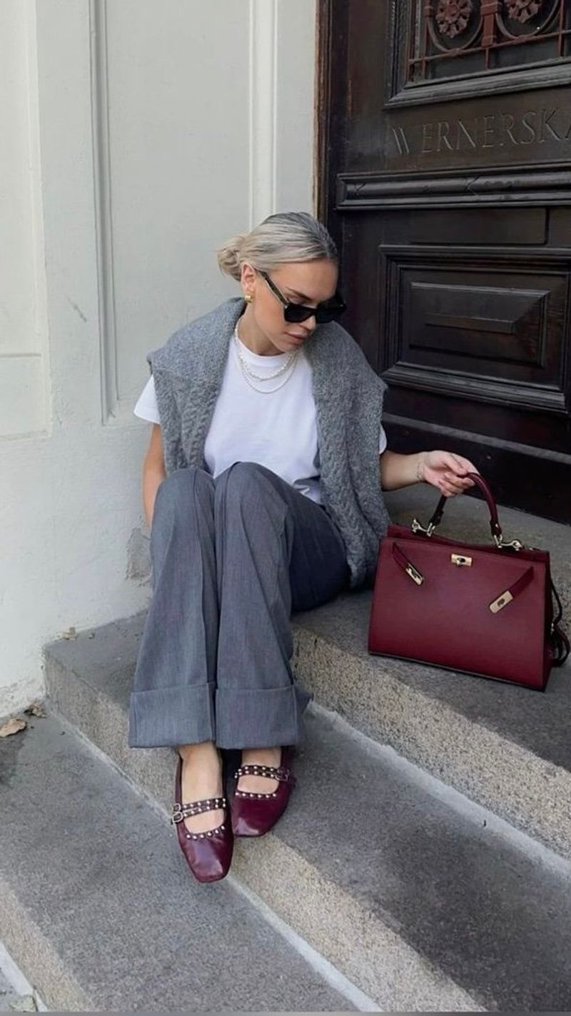 Matching Shoes And Handbags Always