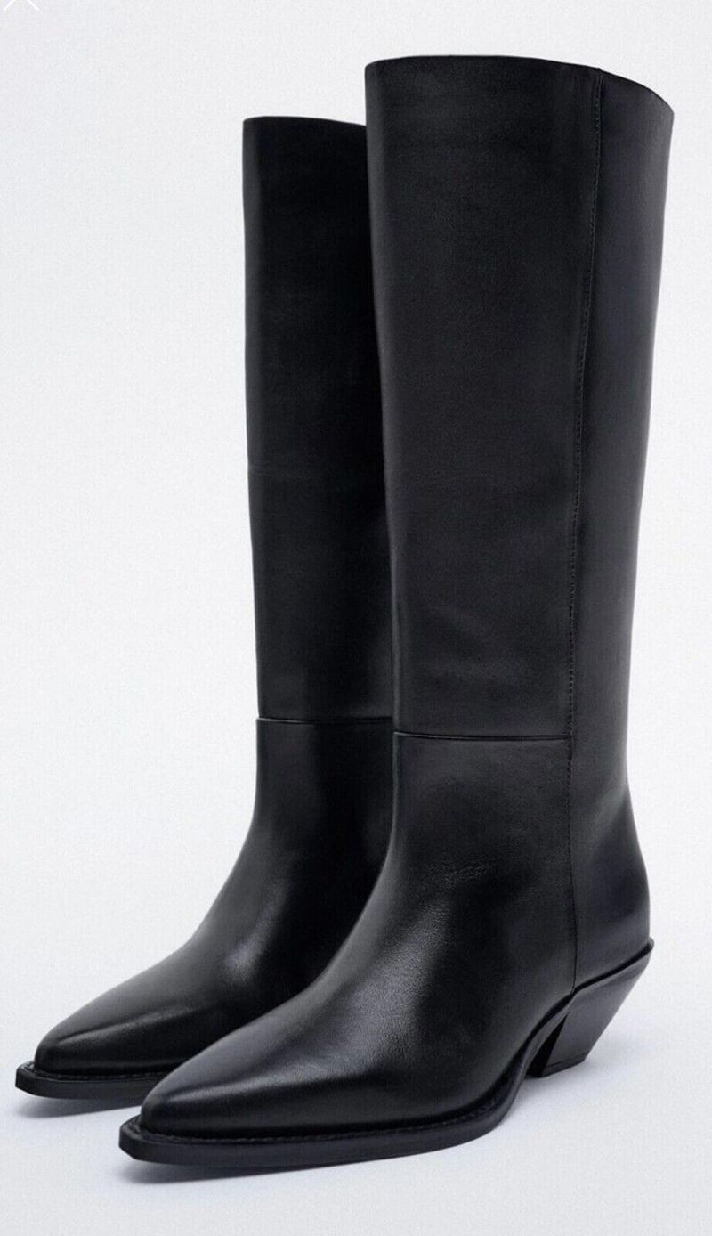Minimalist Cowboy Boots