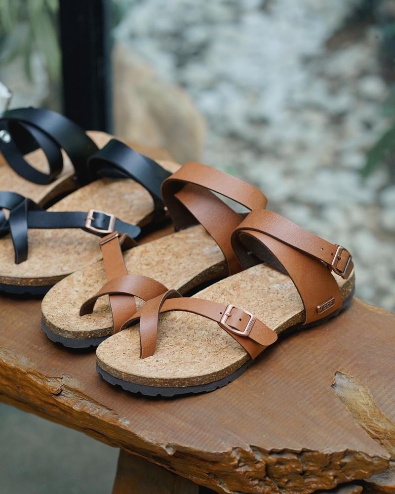 Cork-Soled Leather Flats