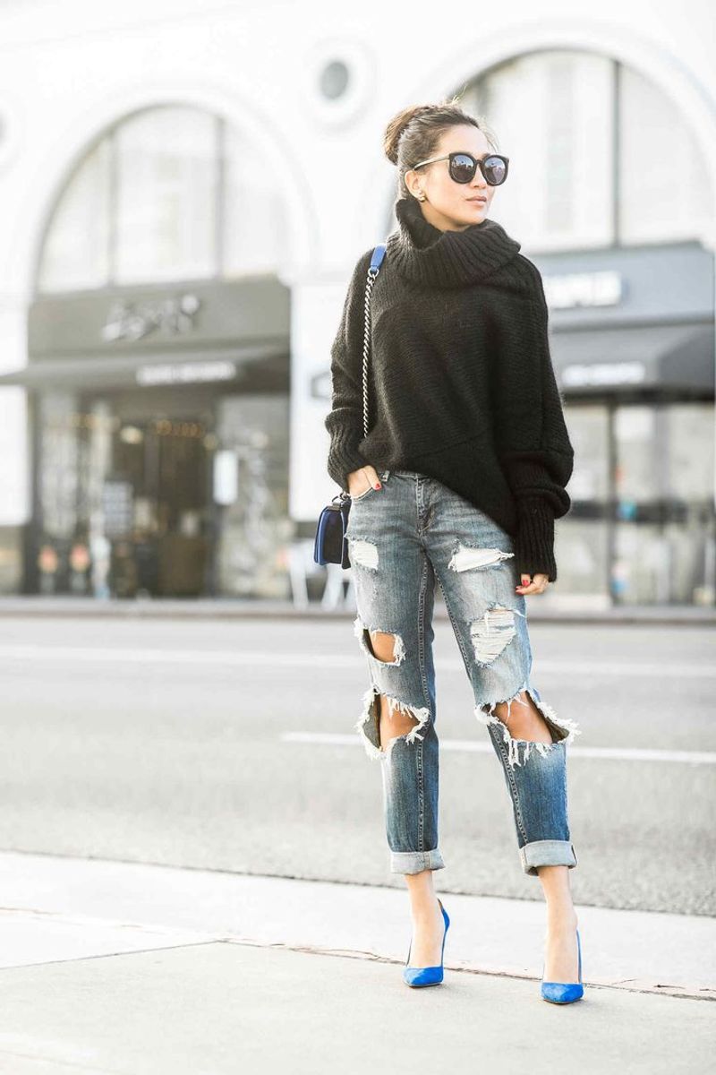 Stretch Jeans + Oversized Sweater Combo