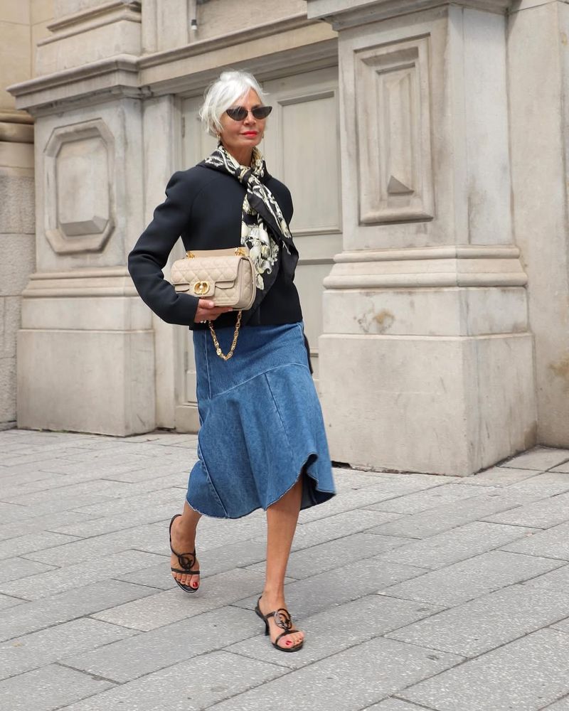 Vintage Scarf Styling