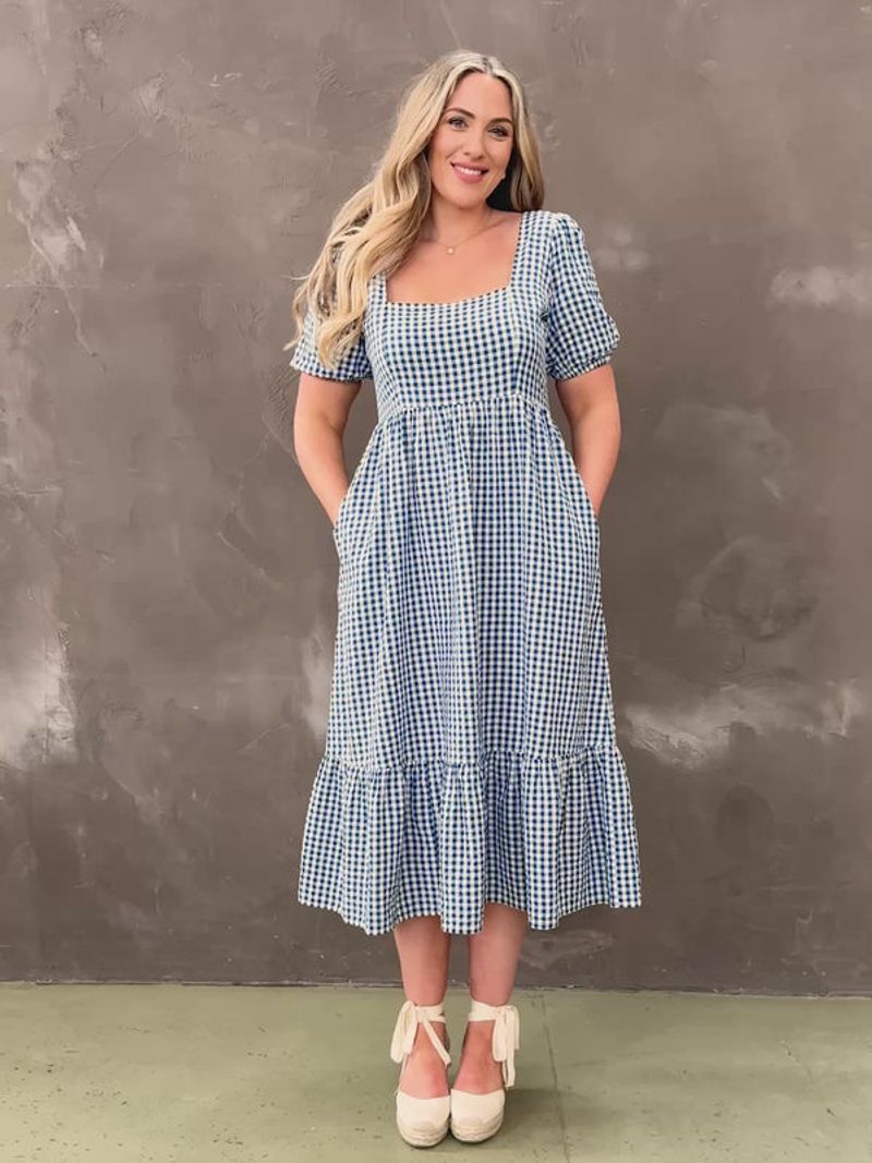Graceful Gingham