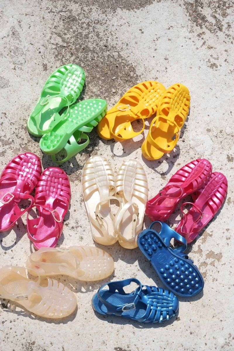 Jelly Shoes That Tortured Our Feet
