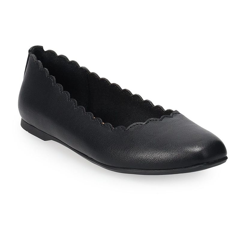Scalloped Edge Flats