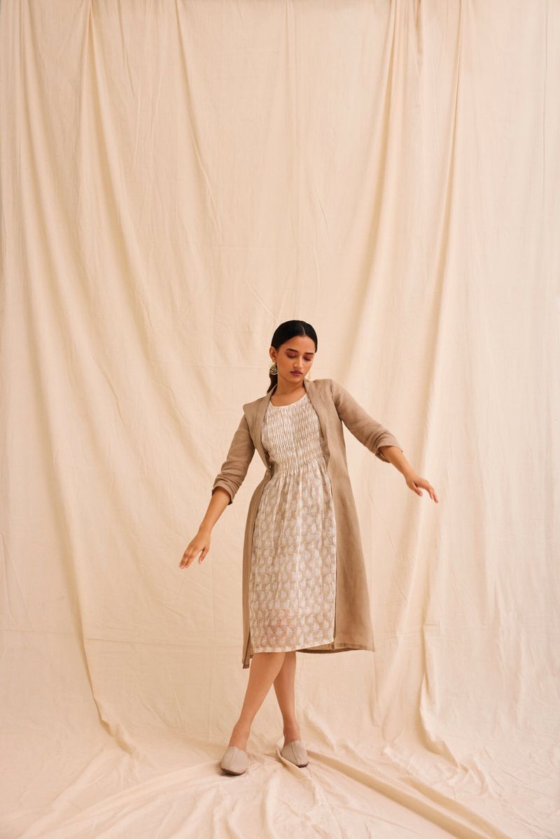 Linen-Blend Lovelies