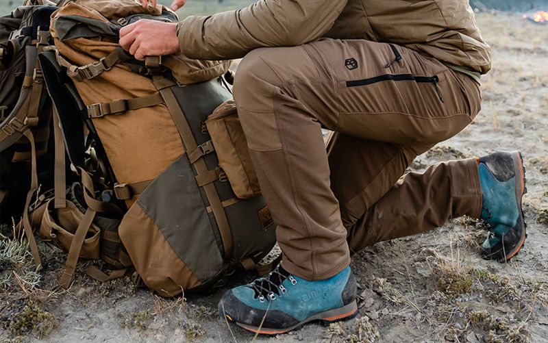 Adventure-Ready Cargo Jeans