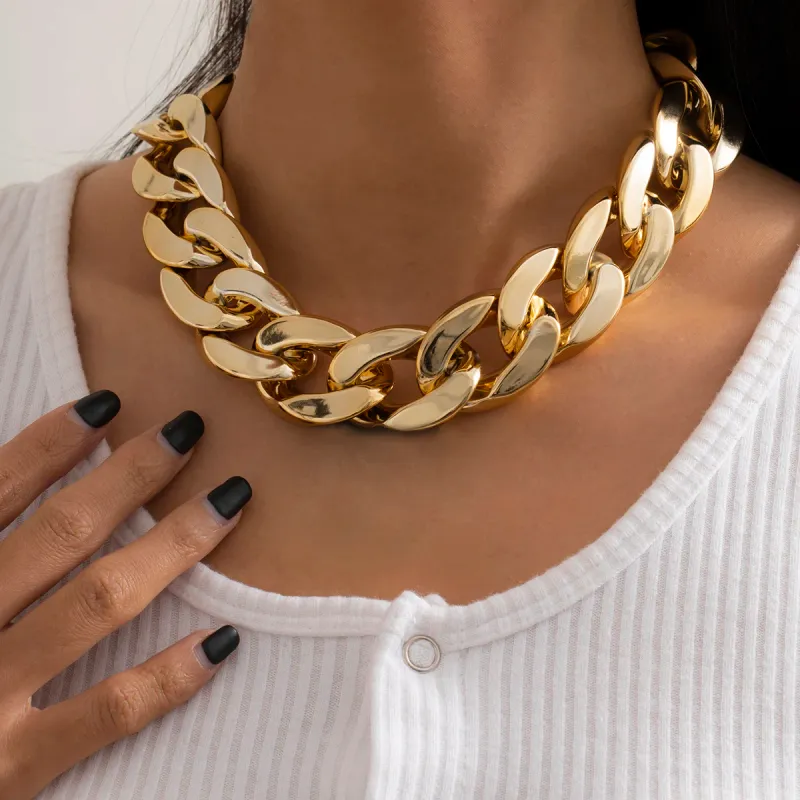 Oversized Chain Links