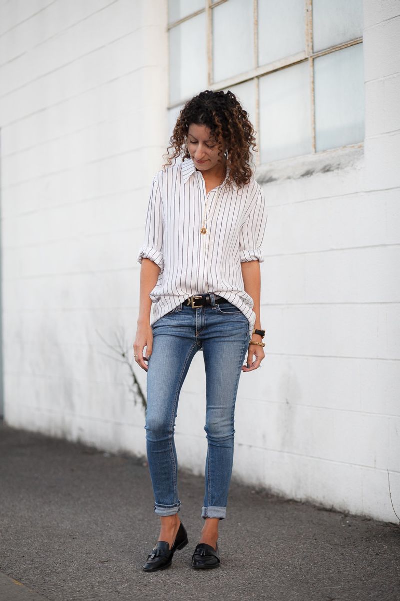 Mistake: Tucking Tops Into Low-Rise Pants