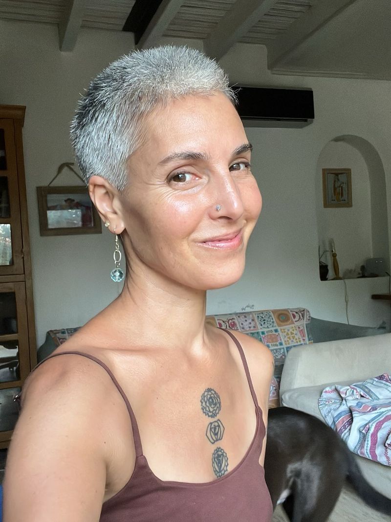 Outdated: The Super Short Pixie