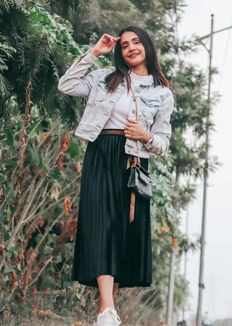 Weekend-Ready Pleats with Sneakers