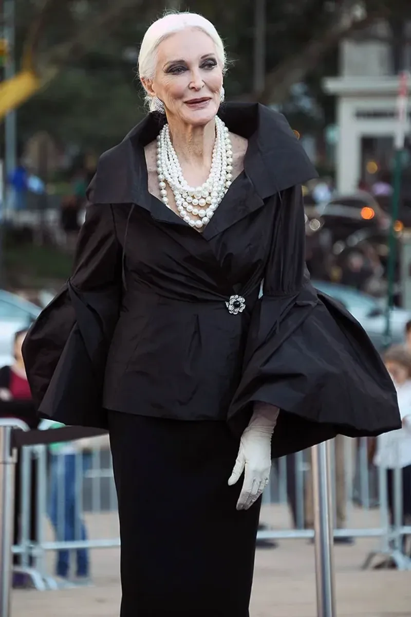Statement Jewelry Showcase