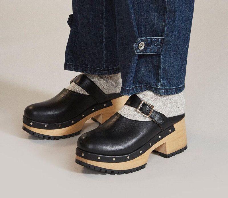 Clogs