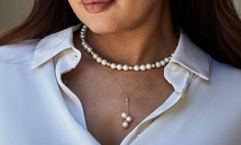 Try Instead: Mixed Metals and Layered Pieces