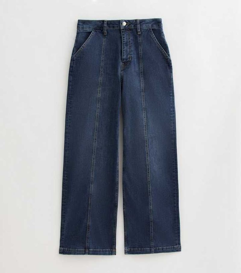 Front-Seamed Trousers: The Leg-Extending Illusion