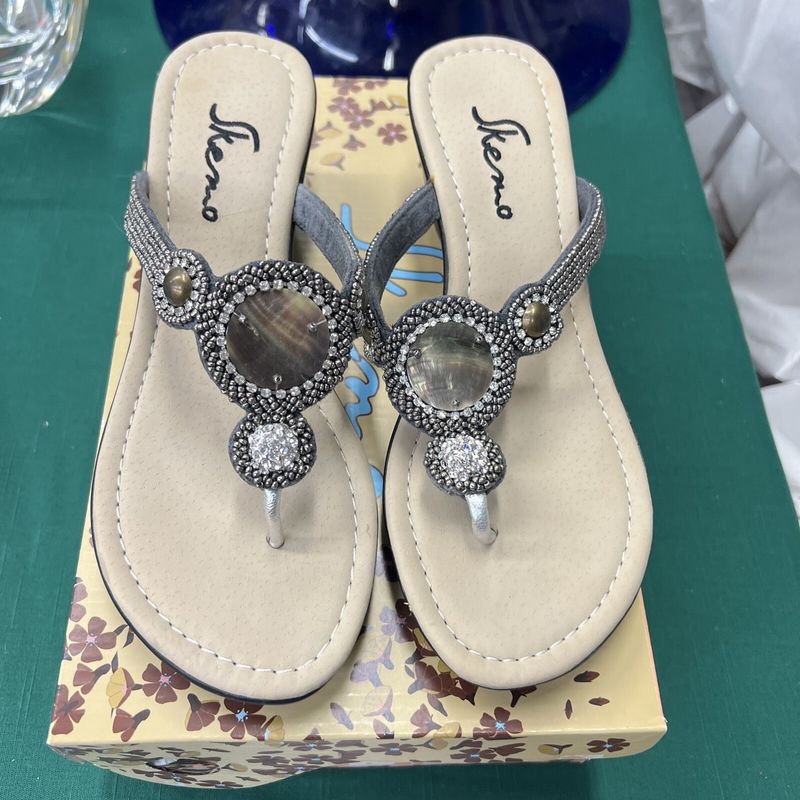 Blinged Out Beauties