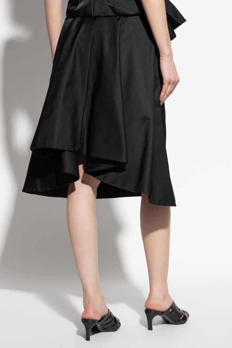 Asymmetrical Pleats for Modern Flair