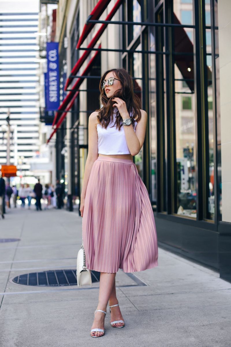 Summer-Ready Pleats with Tank Top