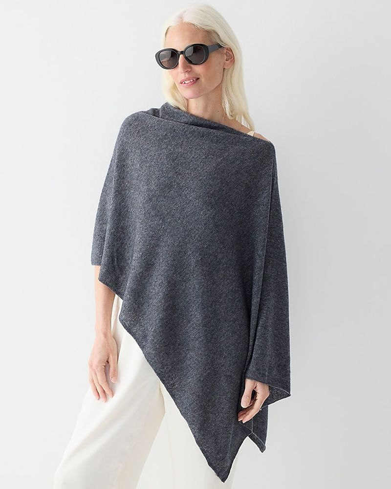 Elegant Cashmere Poncho
