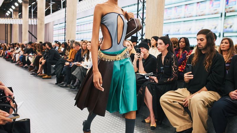 Sound-Reactive Pleated Skirts