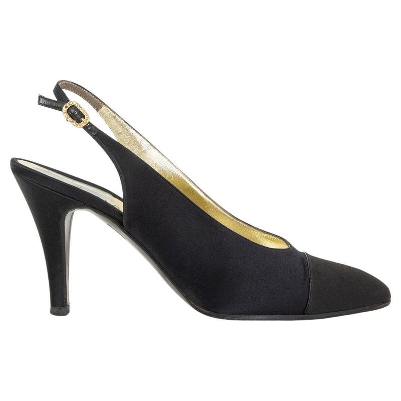 Minimalist Slingbacks