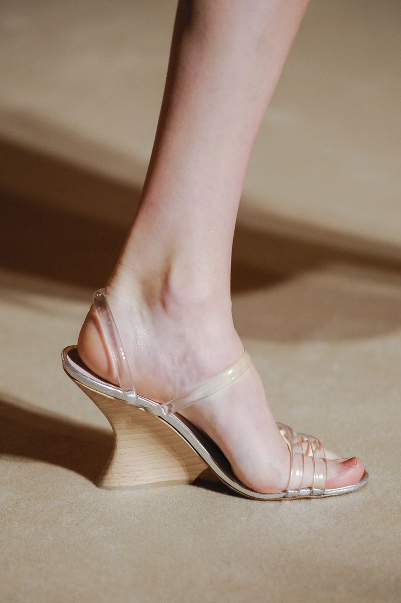 Comma Heels