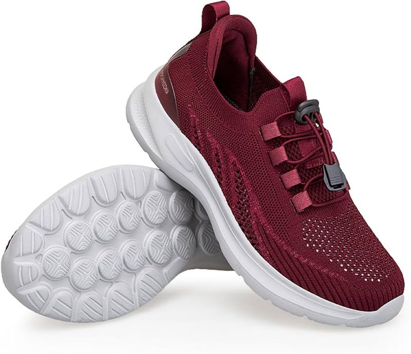Cloud-Soled Walking Shoes
