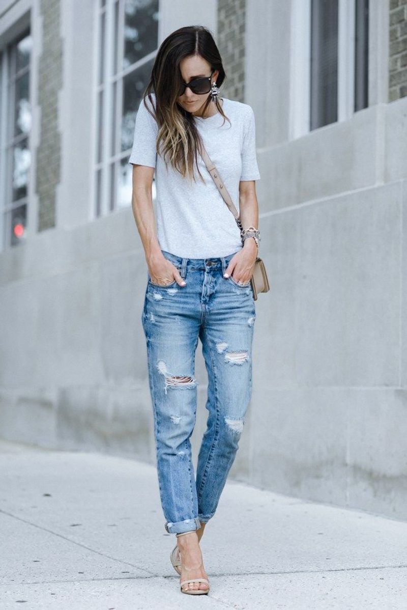 Distressed Boyfriend Cut