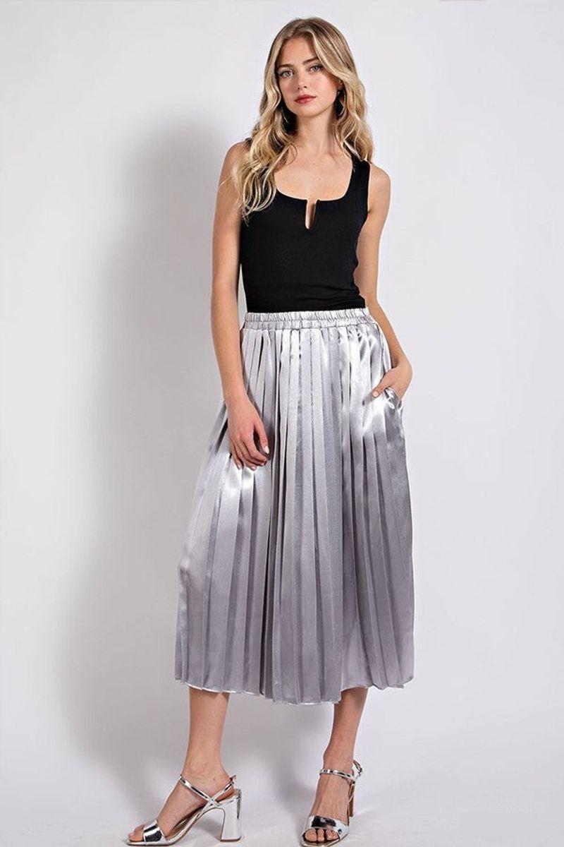 Metallic Pleated Accordion