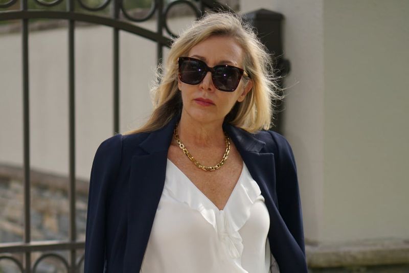 Classic Sunglasses That Flatter Your Face